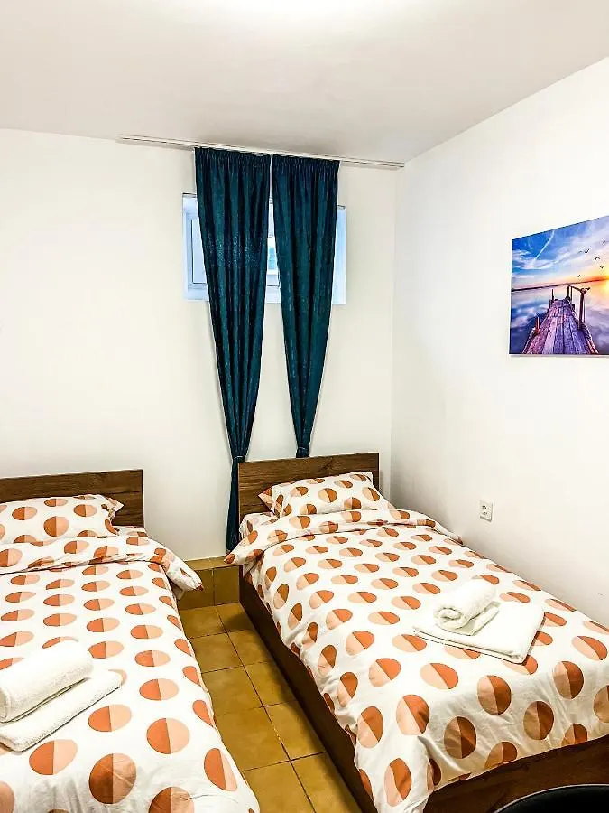 Hostel Private Rooms In Silvy'S Pretty House Burgas